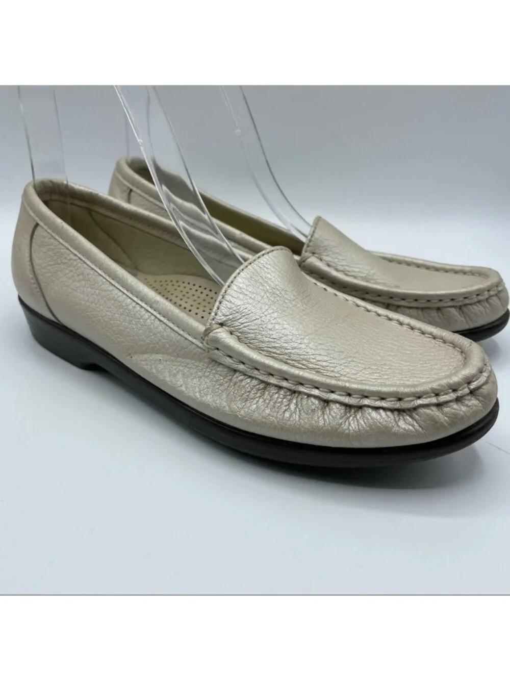 SAS Simplify Loafers Gold Lusso Leather Comfort Slip On 7.5 Narrow
